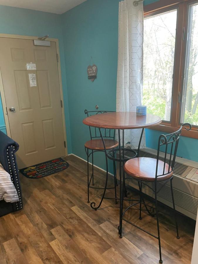 Lake Point Motel Marblehead Zewnętrze zdjęcie